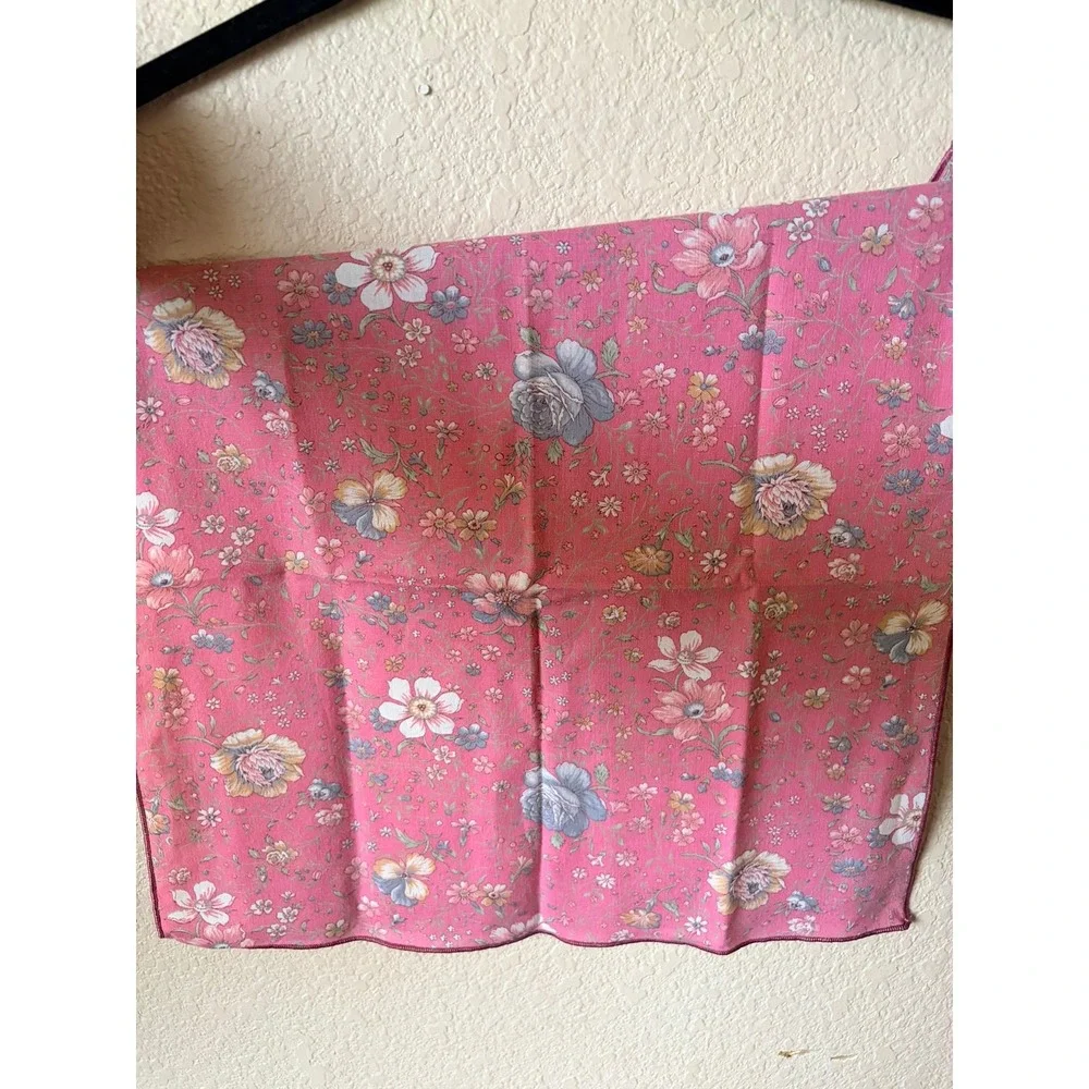 Vintage Pink Floral Cloth Napkins Set of 6 Cottagecore‎ Shabby Chic Tableware